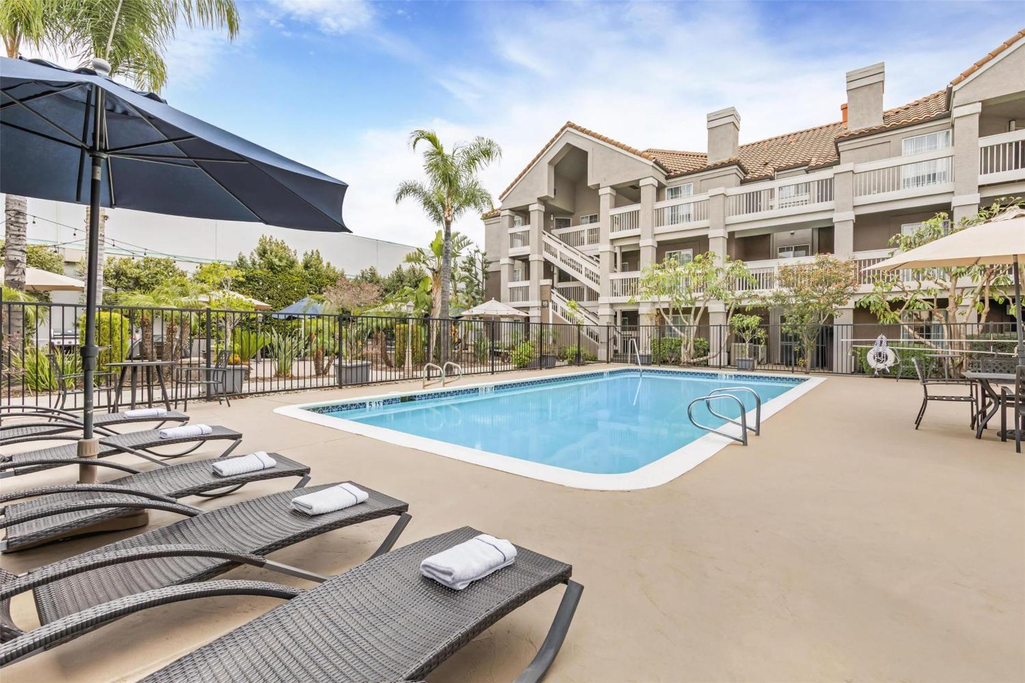 Sonesta Es Suites Chatsworth Los Angeles Bagian luar foto